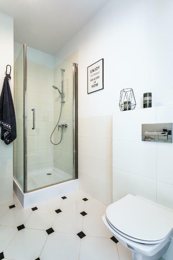 Apartament 43 Z Widokiem Na Jezioro - Giżycko Exteriör bild