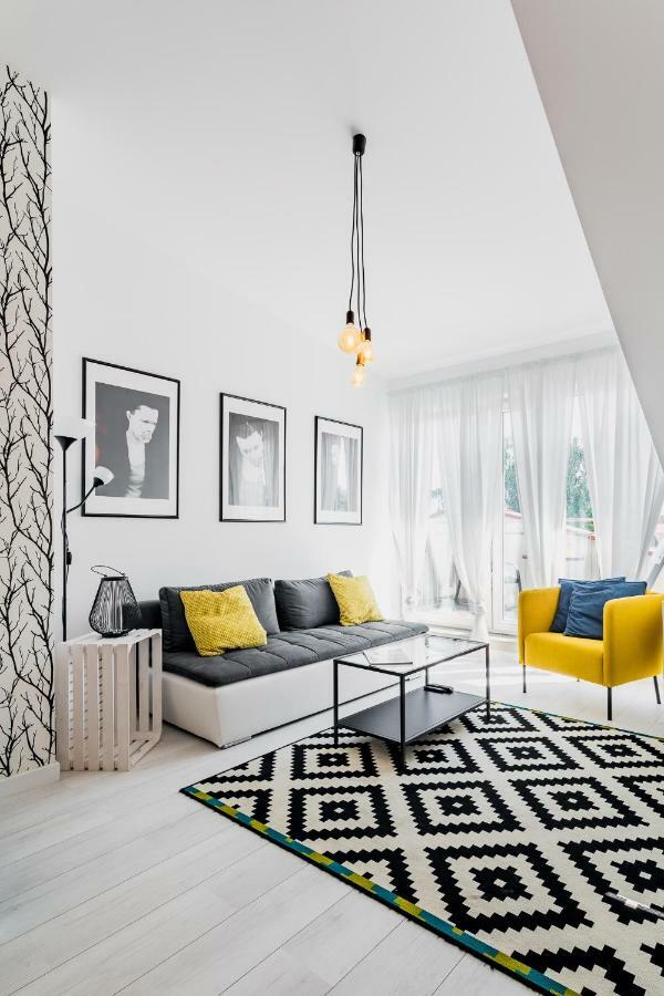 Apartament 43 Z Widokiem Na Jezioro - Giżycko Exteriör bild