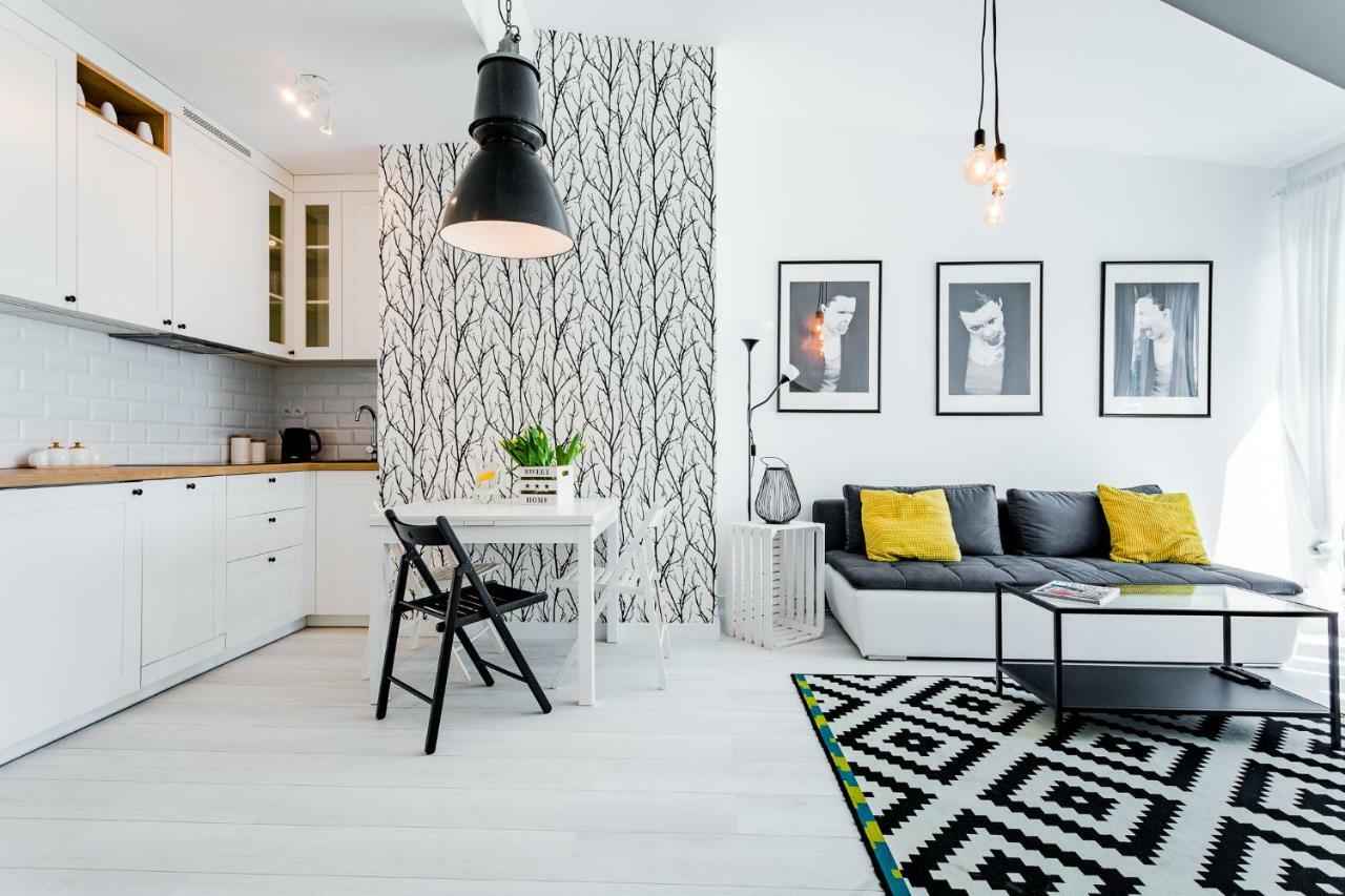 Apartament 43 Z Widokiem Na Jezioro - Giżycko Exteriör bild